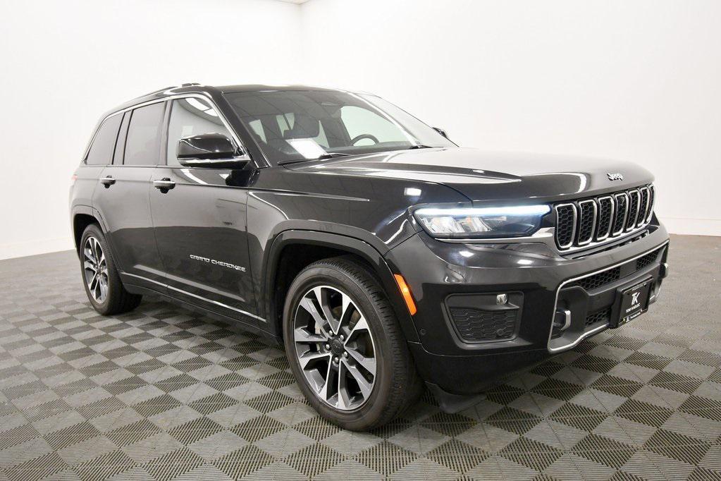 used 2023 Jeep Grand Cherokee car, priced at $32,999
