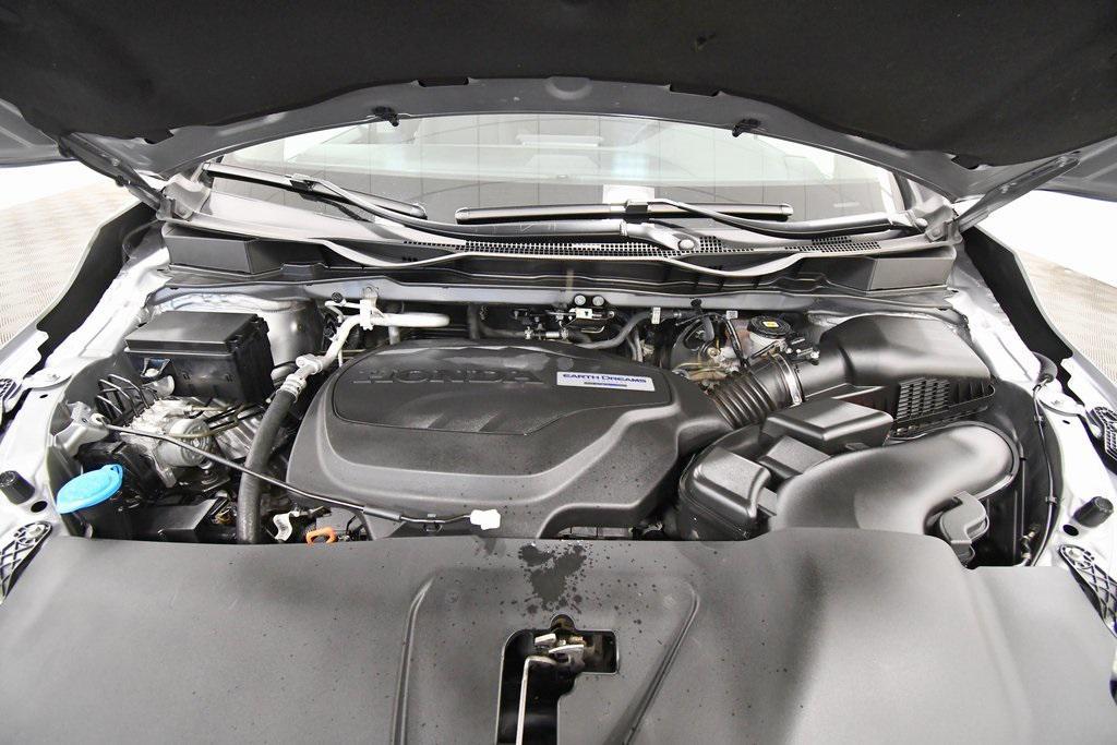 used 2018 Honda Odyssey car, priced at $15,999