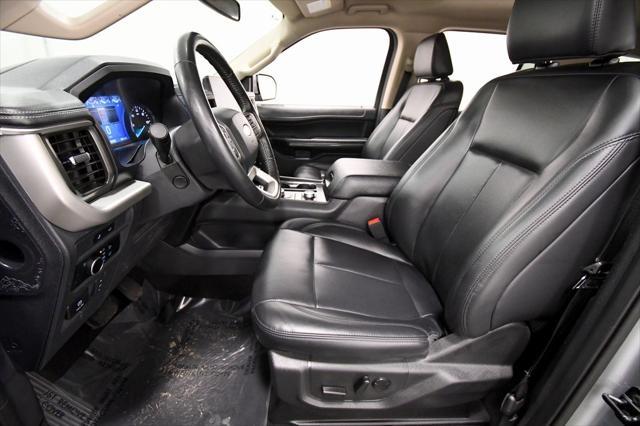 used 2024 Ford Expedition car, priced at $50,999