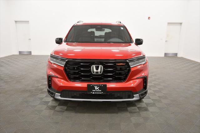 new 2025 Honda Pilot car, priced at $51,610