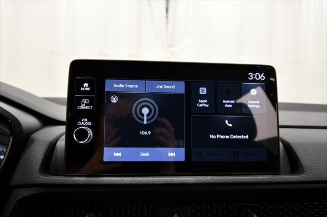 new 2026 Honda CR-V Hybrid car, priced at $42,075