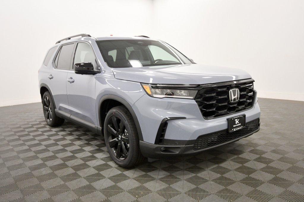 new 2025 Honda Pilot car, priced at $56,530