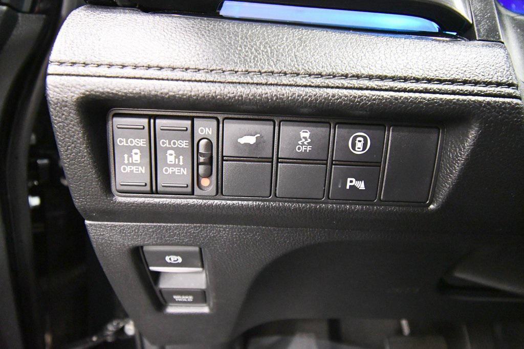 used 2024 Honda Odyssey car, priced at $40,499