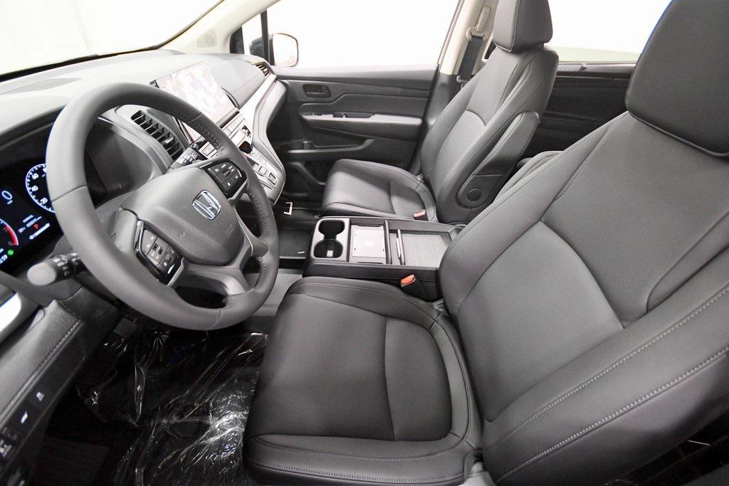 new 2026 Honda Odyssey car, priced at $42,799