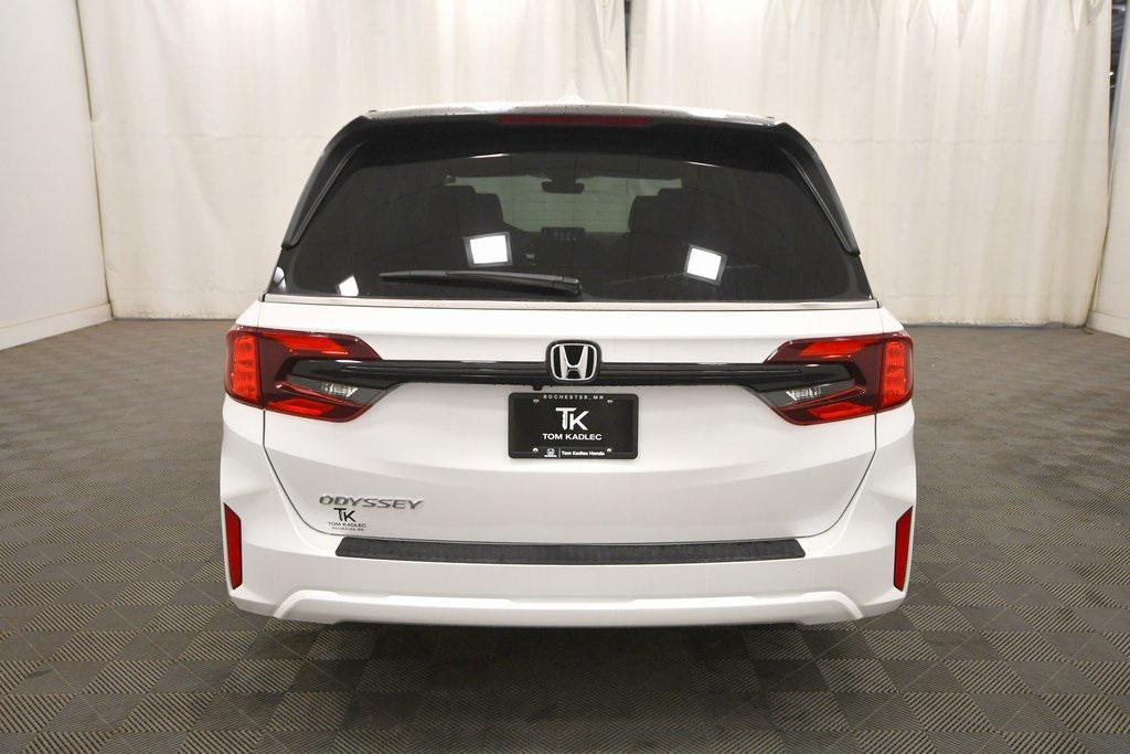 new 2026 Honda Odyssey car, priced at $42,799