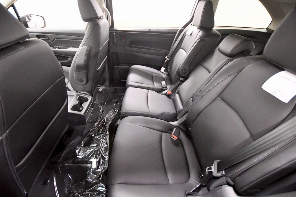 new 2026 Honda Odyssey car, priced at $42,799