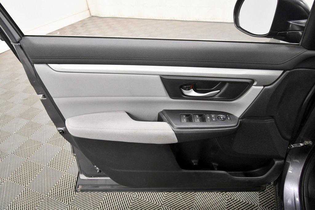 used 2017 Honda CR-V car, priced at $15,999