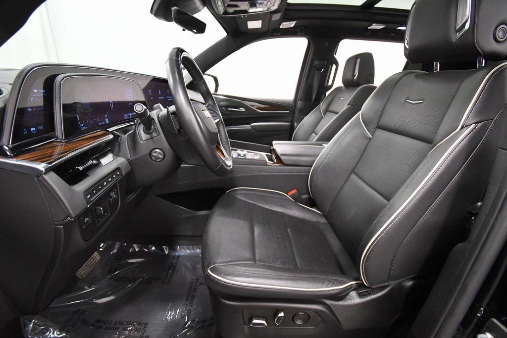 used 2023 Cadillac Escalade car, priced at $72,499