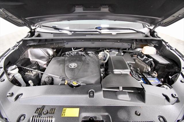 used 2017 Toyota Highlander car, priced at $25,999