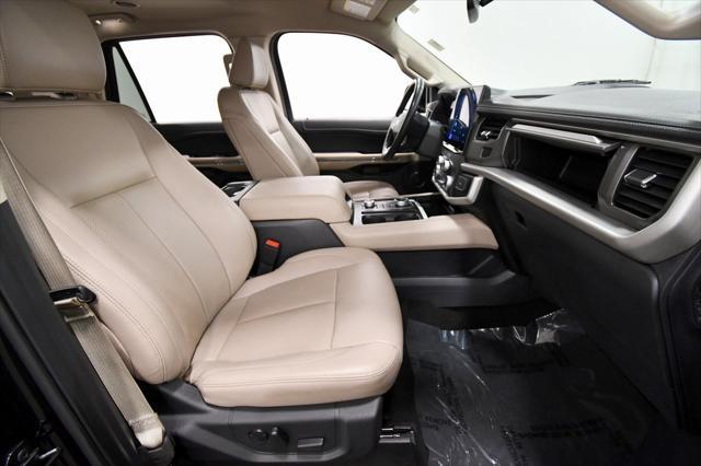 used 2023 Ford Expedition car, priced at $42,673