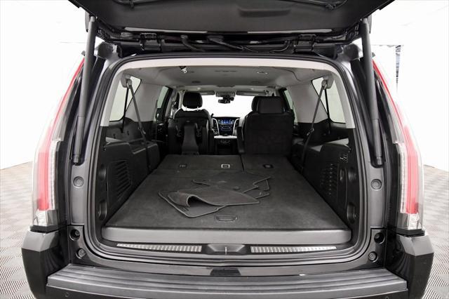 used 2020 Cadillac Escalade ESV car, priced at $35,997