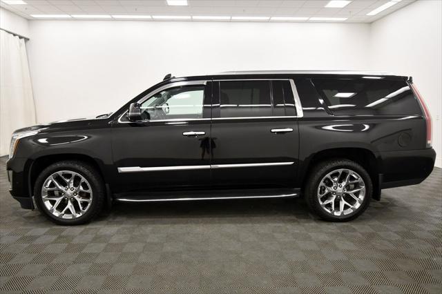 used 2020 Cadillac Escalade ESV car, priced at $35,997