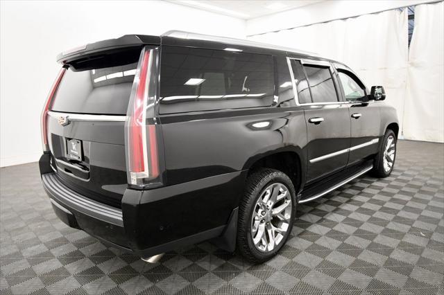 used 2020 Cadillac Escalade ESV car, priced at $35,997