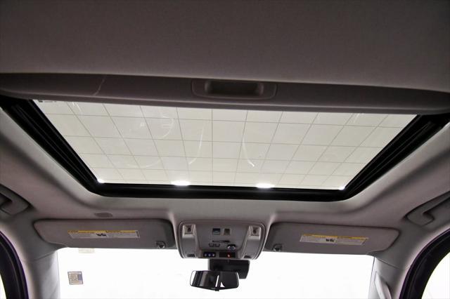 used 2020 Cadillac Escalade ESV car, priced at $35,997