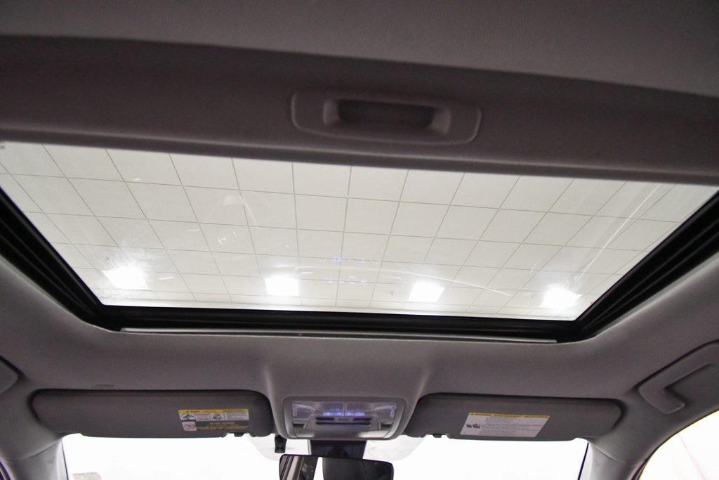 used 2019 Toyota Highlander car, priced at $25,999