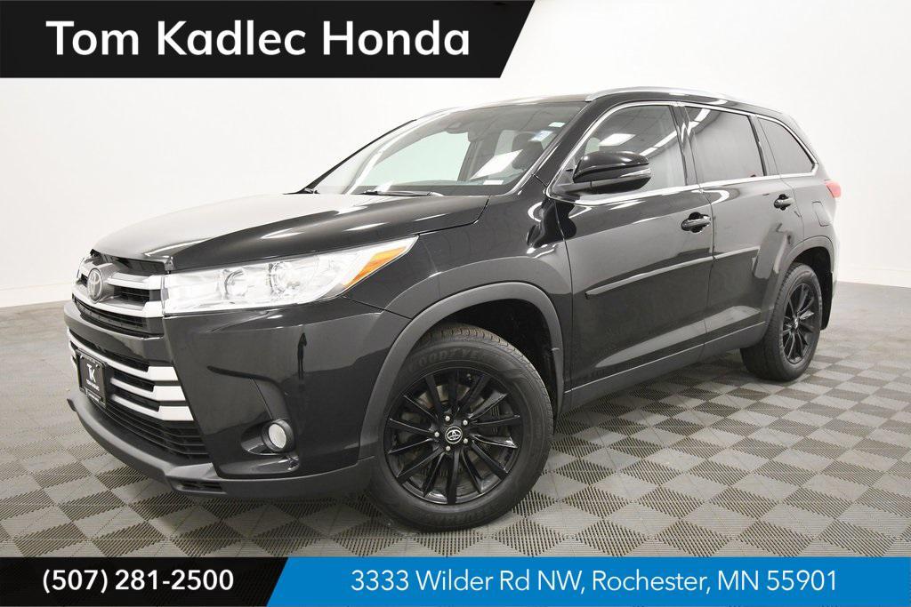 used 2019 Toyota Highlander car, priced at $25,999
