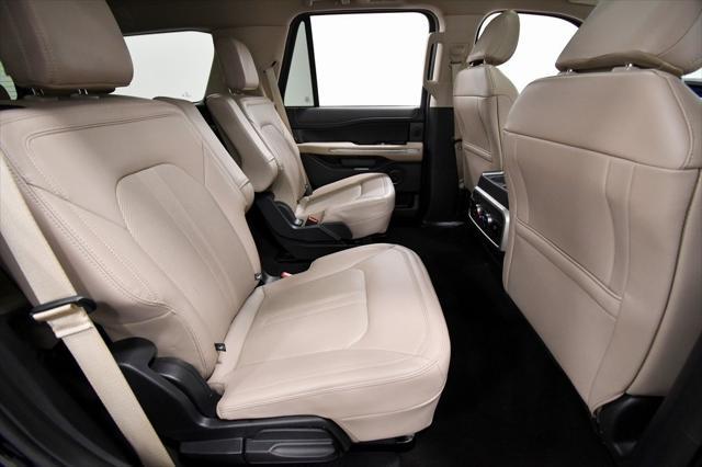 used 2024 Ford Expedition car, priced at $59,999