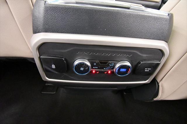 used 2024 Ford Expedition car, priced at $59,999