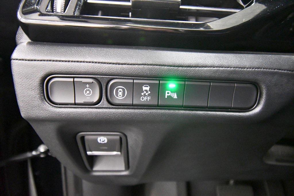 used 2024 Acura MDX car, priced at $43,499