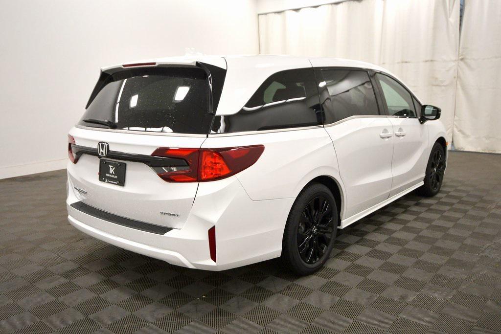 new 2026 Honda Odyssey car, priced at $44,399