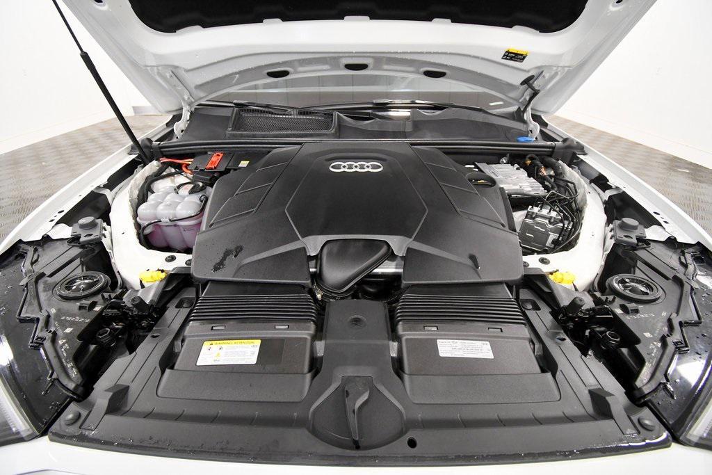used 2022 Audi Q7 car, priced at $43,499