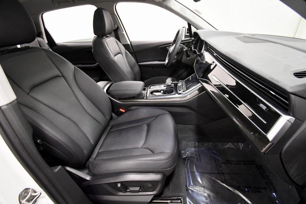 used 2022 Audi Q7 car, priced at $43,499