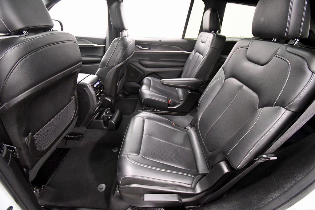 used 2024 Jeep Grand Cherokee L car, priced at $34,999
