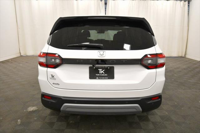 used 2025 Honda Pilot car, priced at $45,797