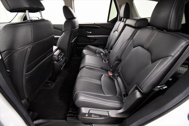 used 2025 Honda Pilot car, priced at $45,797