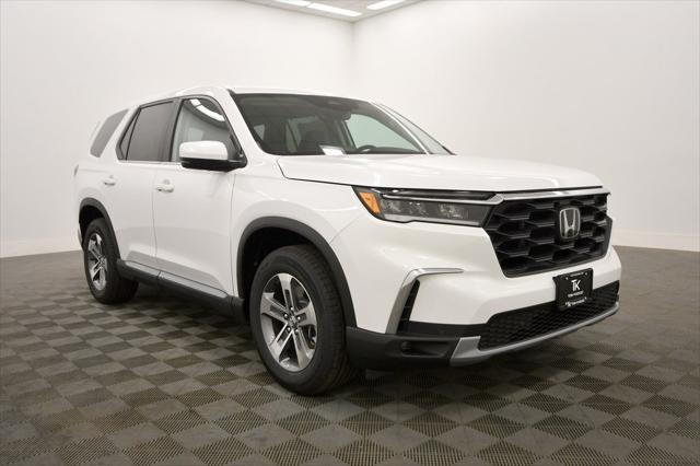 used 2025 Honda Pilot car, priced at $43,474