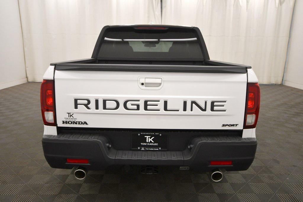 new 2025 Honda Ridgeline car, priced at $40,199
