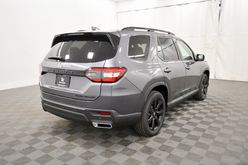 new 2025 Honda Pilot car, priced at $51,600