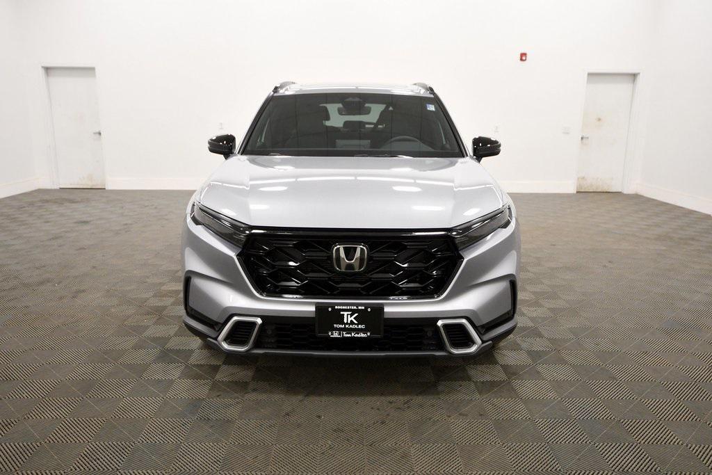 new 2026 Honda CR-V Hybrid car, priced at $42,499