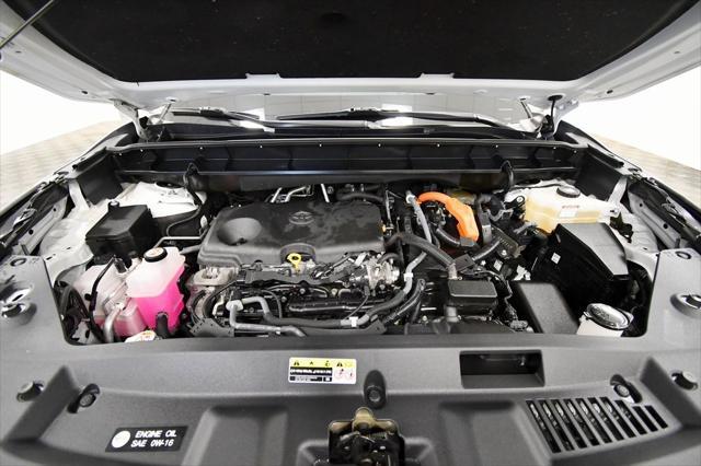 used 2022 Toyota Highlander Hybrid car, priced at $43,999