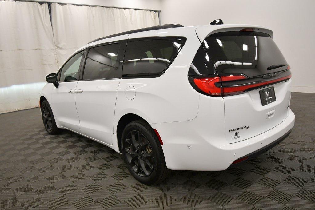 used 2023 Chrysler Pacifica car, priced at $33,999