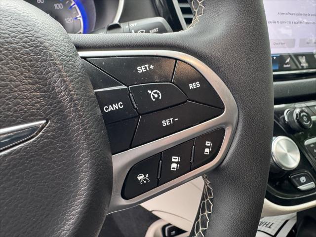used 2023 Chrysler Pacifica car, priced at $23,795