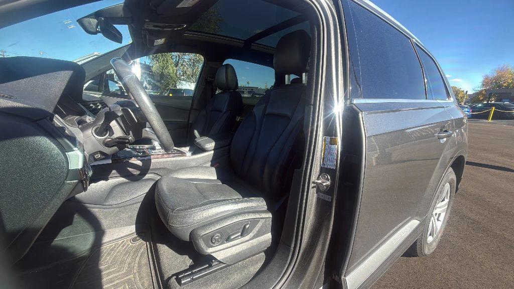 used 2019 Audi Q7 car, priced at $16,399
