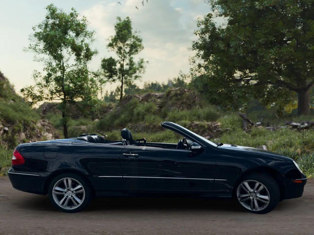 used 2007 Mercedes-Benz CLK-Class car, priced at $8,899