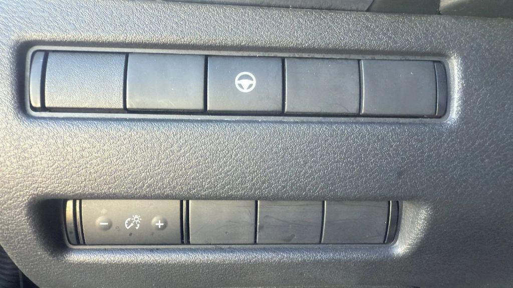 used 2022 Nissan Rogue car, priced at $19,989