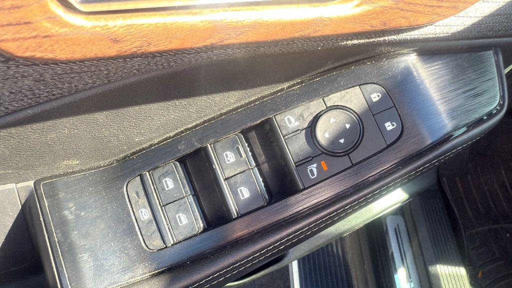used 2022 Nissan Rogue car, priced at $19,989