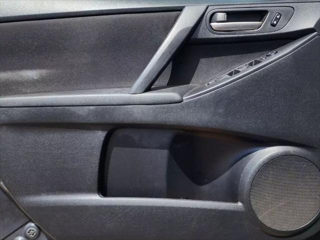 used 2011 Mazda Mazda3 car, priced at $7,899