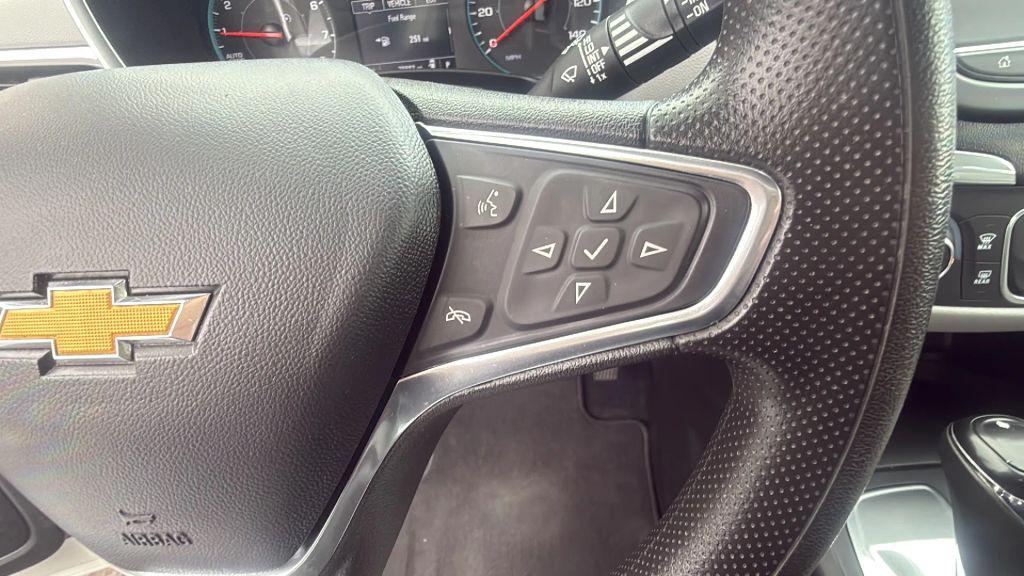 used 2019 Chevrolet Equinox car, priced at $13,789