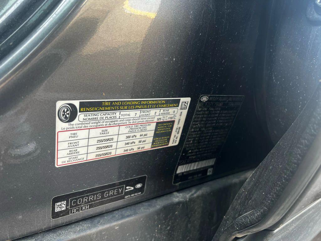 used 2018 Land Rover Discovery car, priced at $19,989