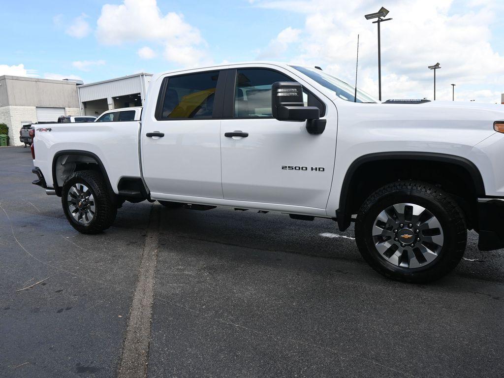 new 2025 Chevrolet Silverado 2500 car, priced at $61,861