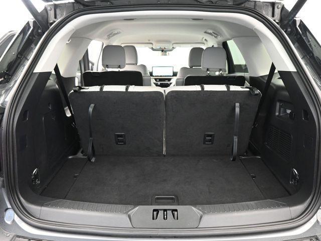 used 2025 Ford Explorer car, priced at $37,488