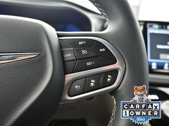 used 2023 Chrysler Pacifica Hybrid car, priced at $26,982