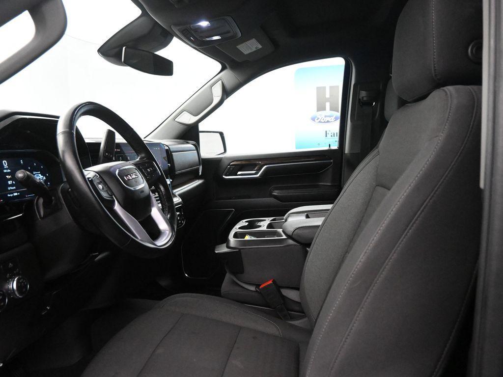 used 2023 GMC Sierra 1500 car, priced at $39,488
