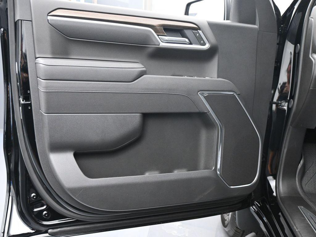 new 2025 Chevrolet Silverado 1500 car, priced at $53,204