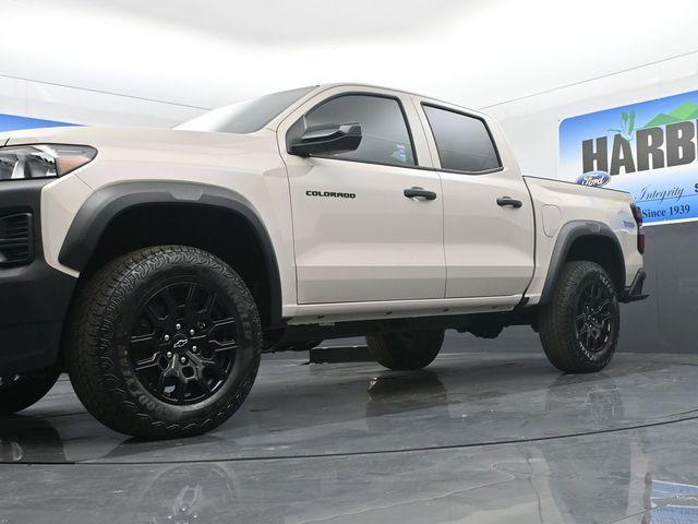new 2026 Chevrolet Colorado car, priced at $43,995