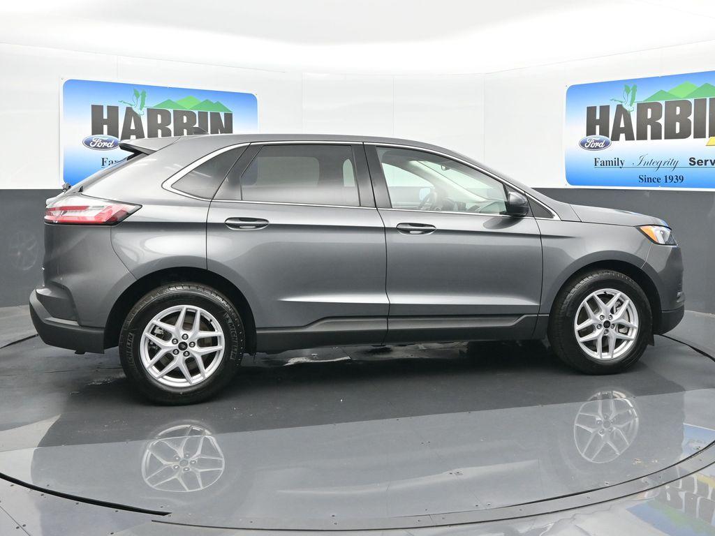 used 2024 Ford Edge car, priced at $22,982